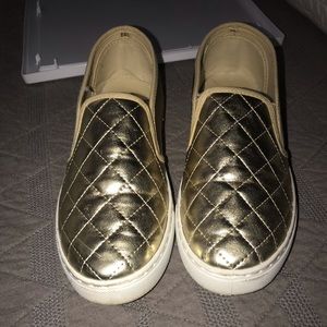 gold van like sneakers